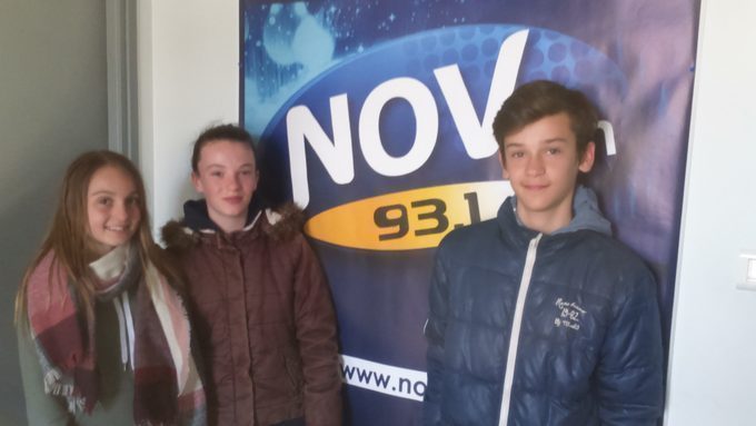 3 élèves de 6ème à NOV FM